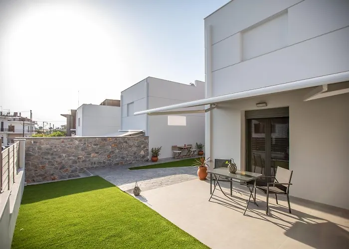 Amarynthos Maisonettes